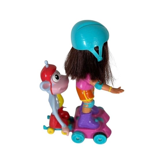 Dora the Explorer Skate Spin Dora & Boots Roller Skating Friends Forever Tested - Picture 4 of 5